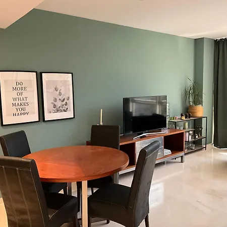 First Line Sea By Oliva