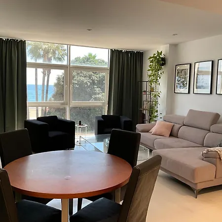 Apartment First Line Sea By Oliva